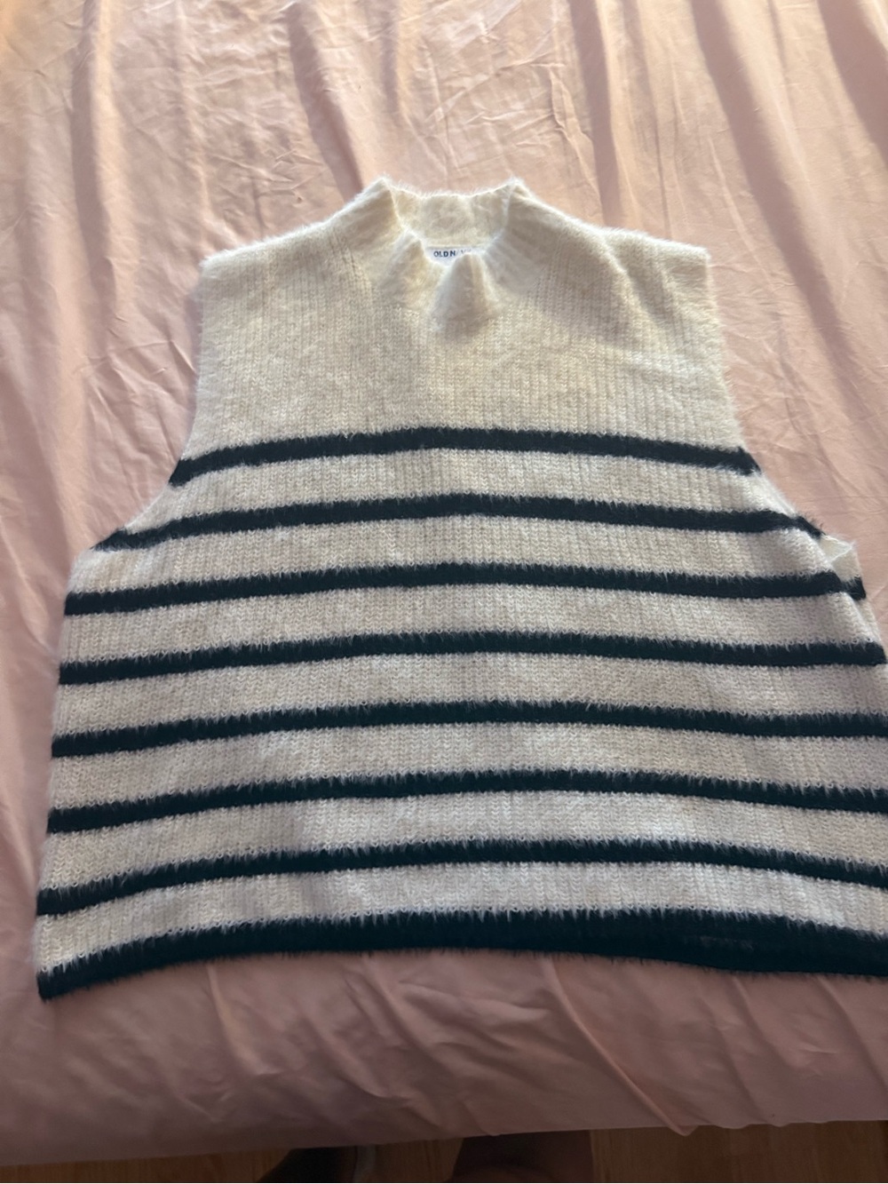 Old Navy Striped Fuzzy Sleeveless V-Neck Sweater Vest - White & Black